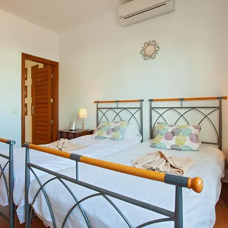 Jessue - 3 Bedroom - Great Value - Perfect For Families *